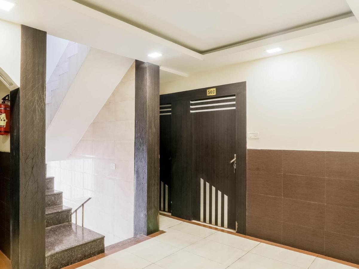 Oyo 79765 Hotel Samrat Λάκναου Εξωτερικό φωτογραφία